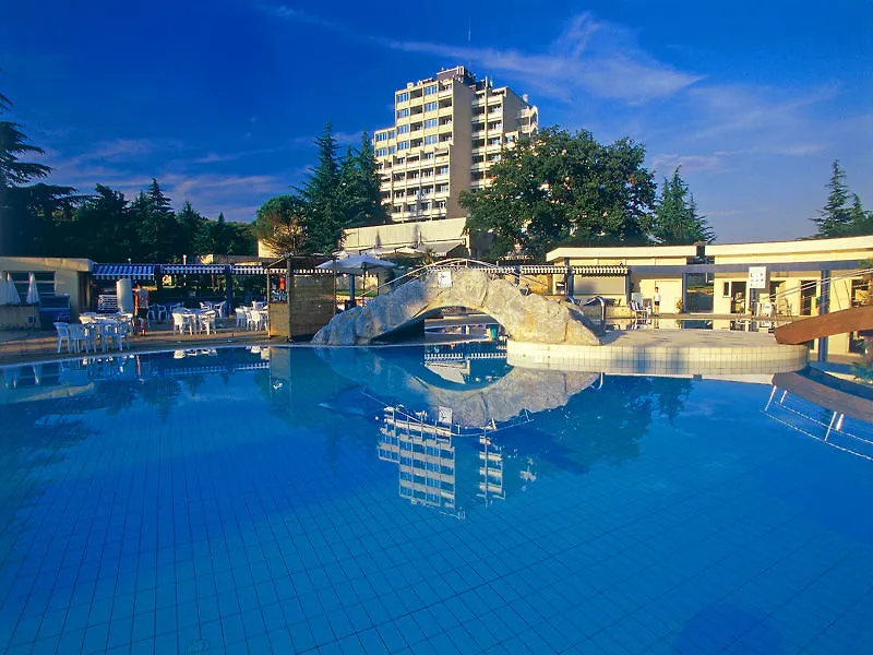 Valamar Diamant Hotel Пореч 4*,